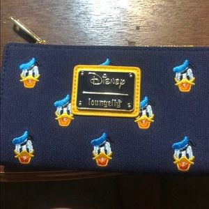 donald duck lounge fly wallet